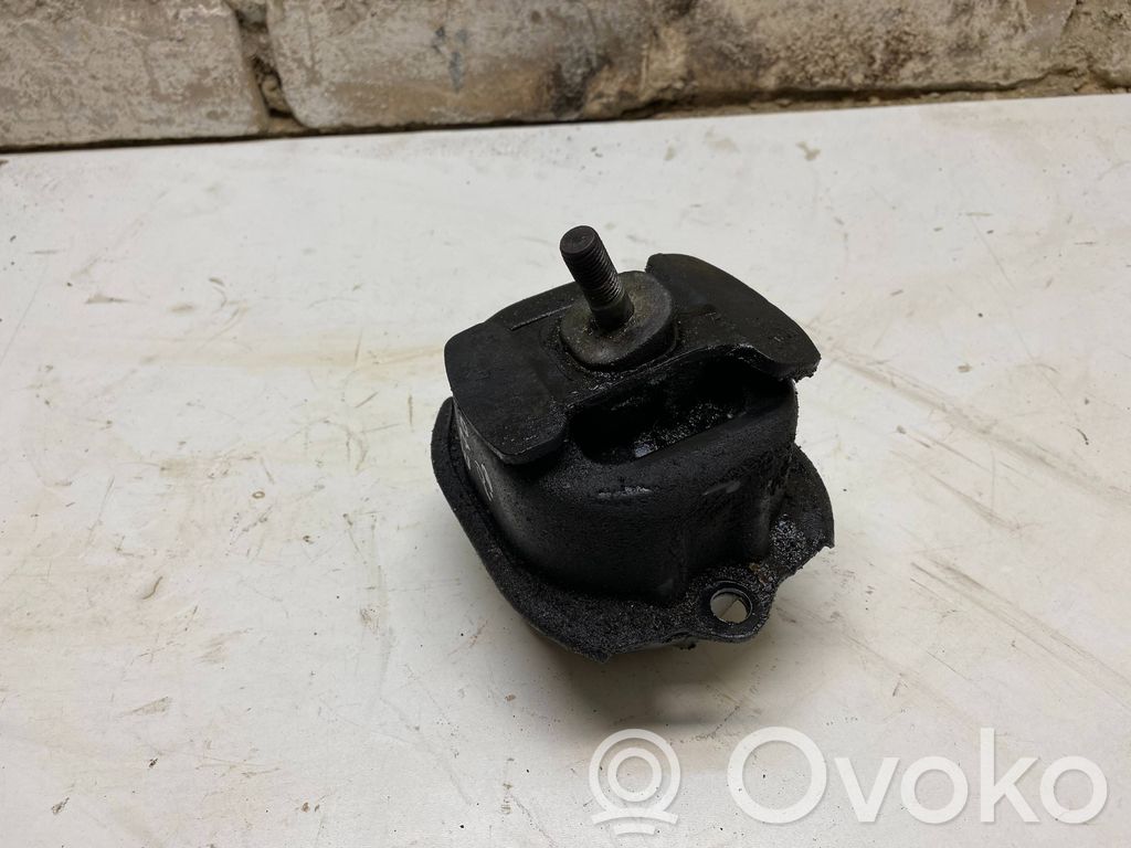 BMW X5 E70 Engine mount bracket 