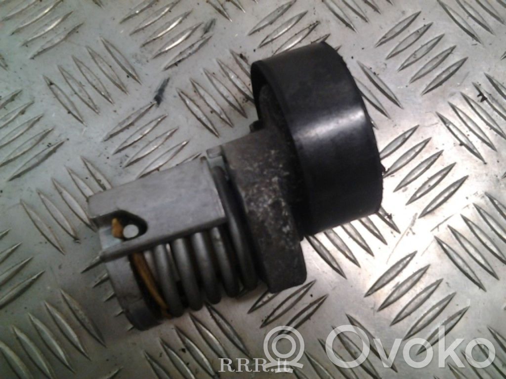 Diržo įtempėjas   030145299F