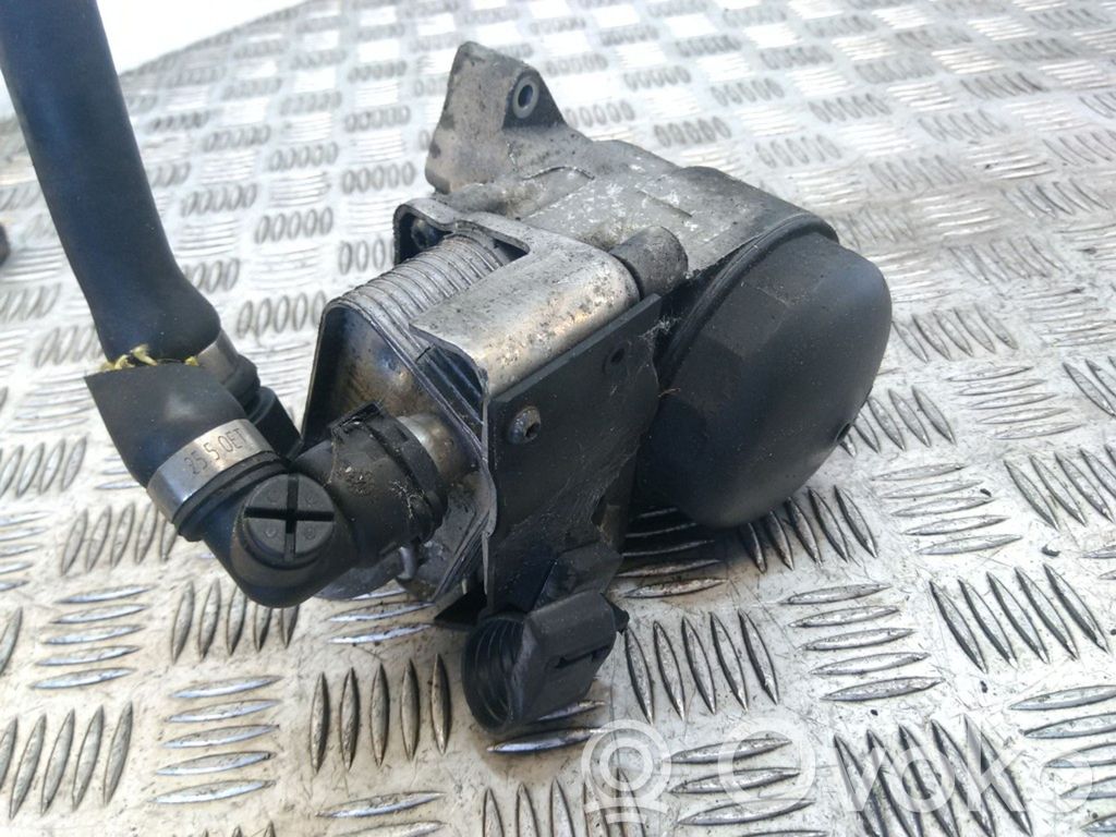 BMW 3 E46 Oil filter mounting bracket 