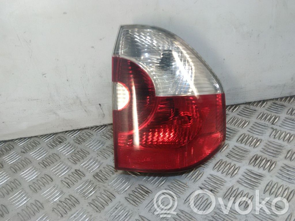 BMW X3 E83 Galinis žibintas kėbule 