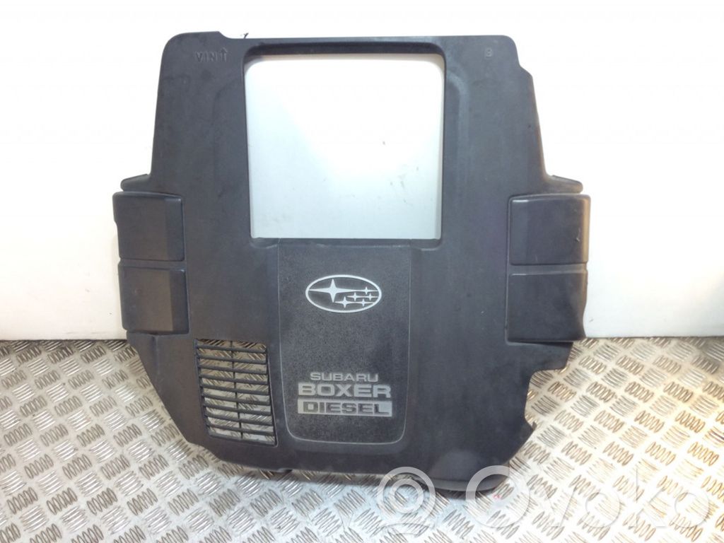 Subaru Legacy Engine cover (trim) 