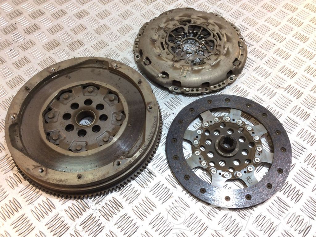 Renault Laguna III Sprzęgło / Komplet 