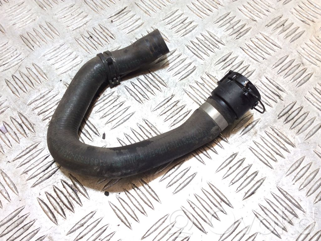 Engine coolant pipe/hose   6917699