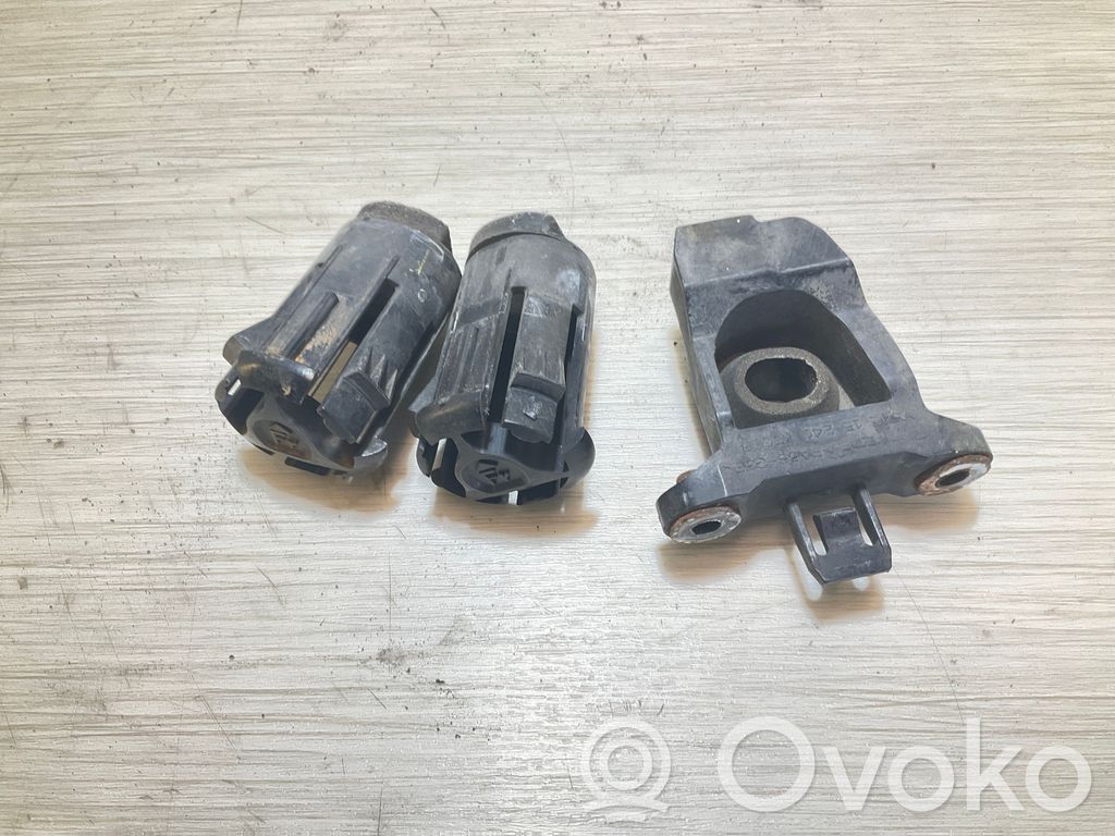 Radiator support slam panel bracket