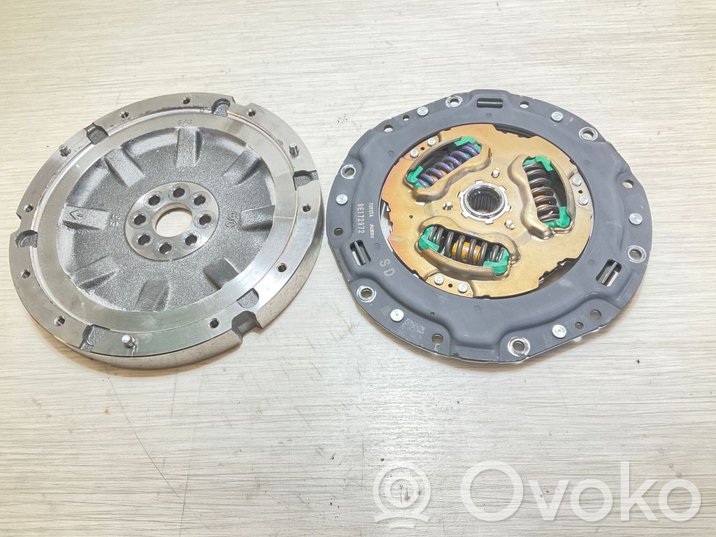 Clutch set kit   9E172972