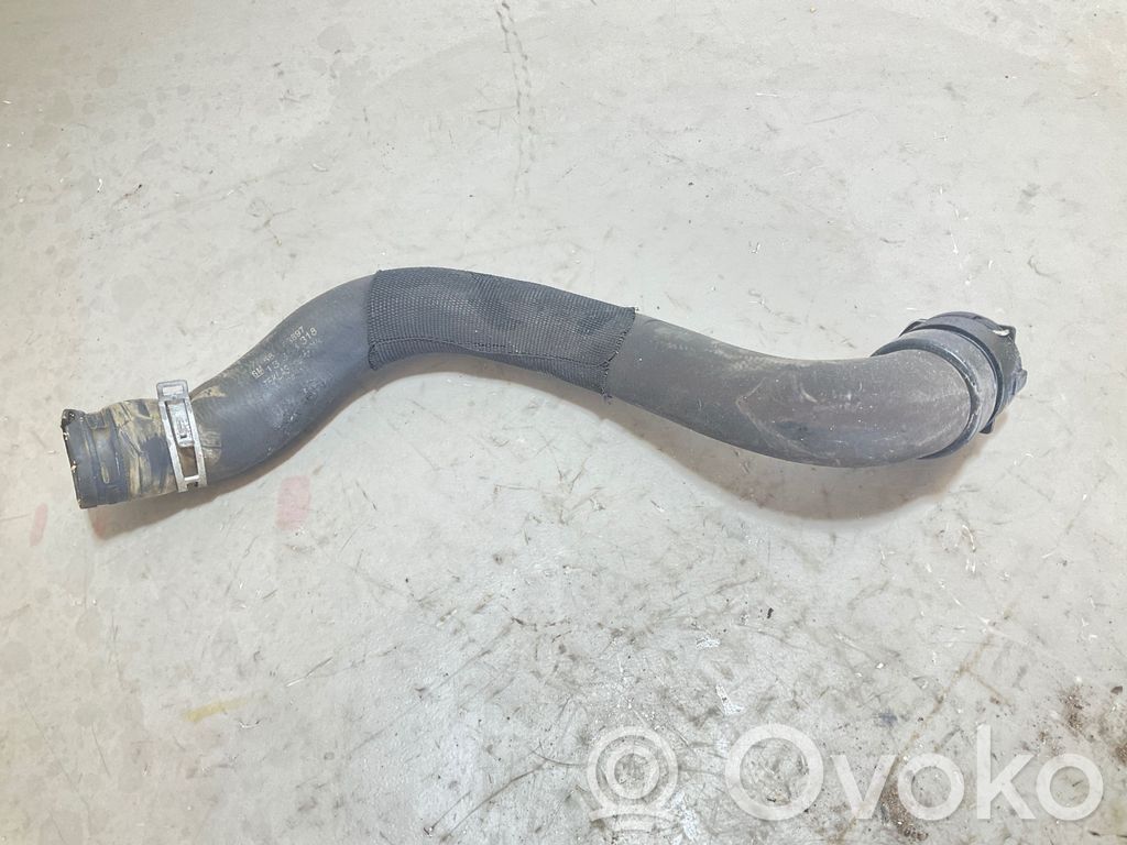 Opel Insignia A Engine coolant pipe/hose 