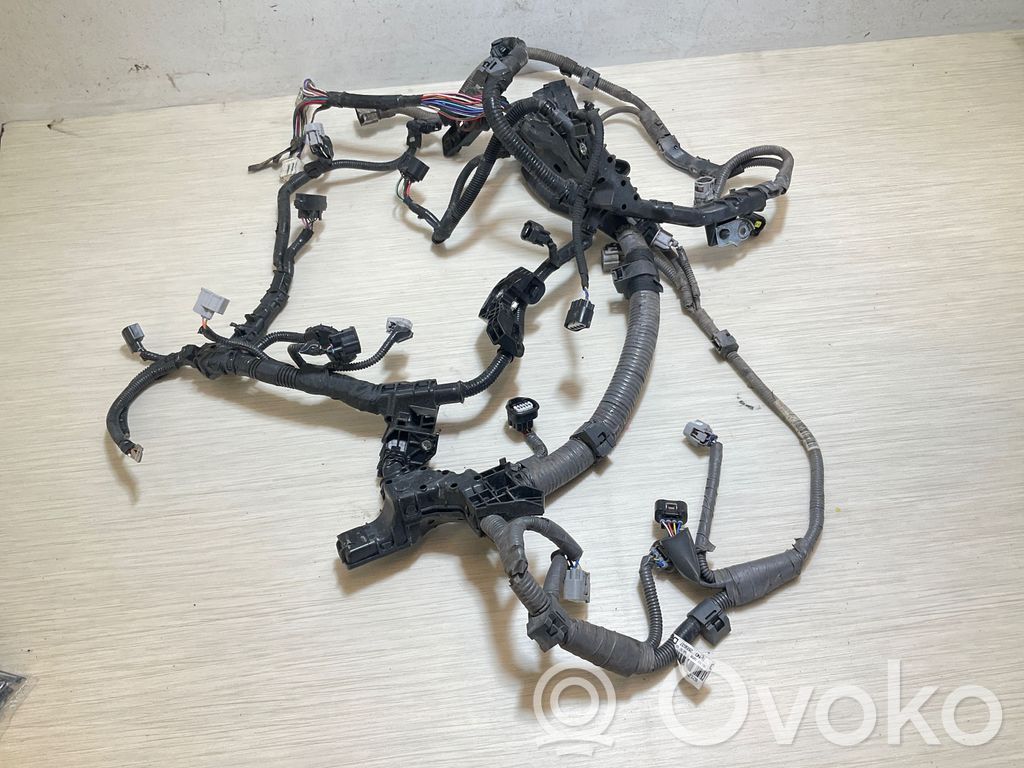 Toyota Auris E210 Engine installation wiring loom 