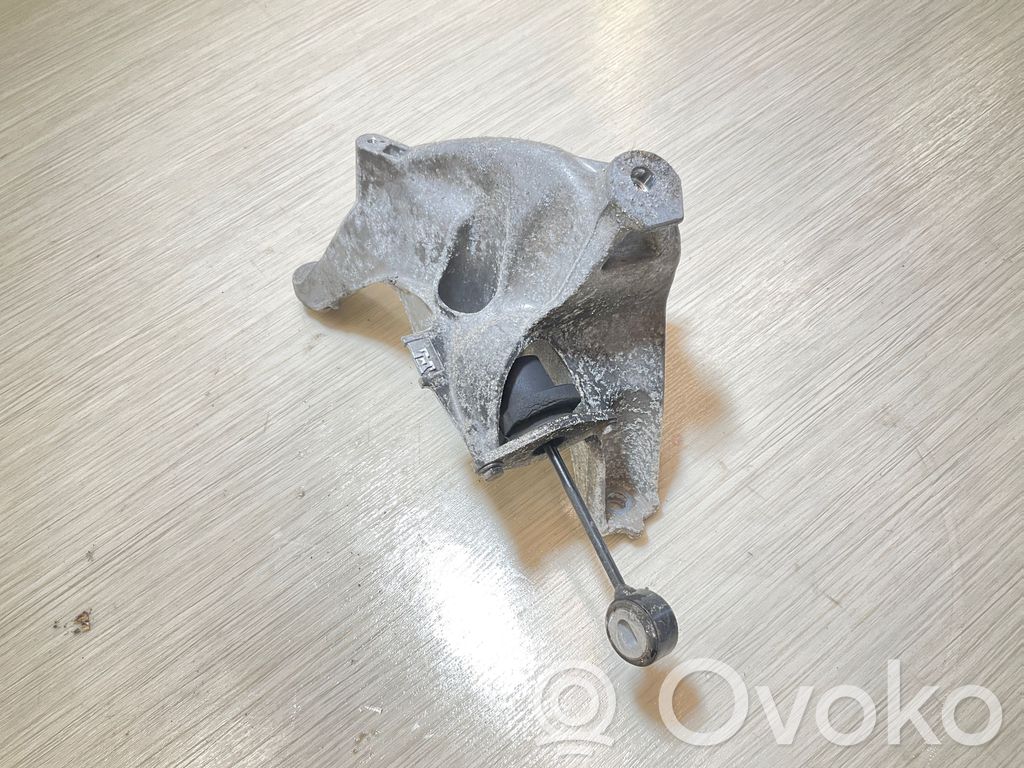 Audi Q5 SQ5 FY Engine mounting bracket 