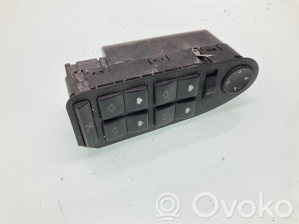 BMW 5 E39 Electric window control switch 