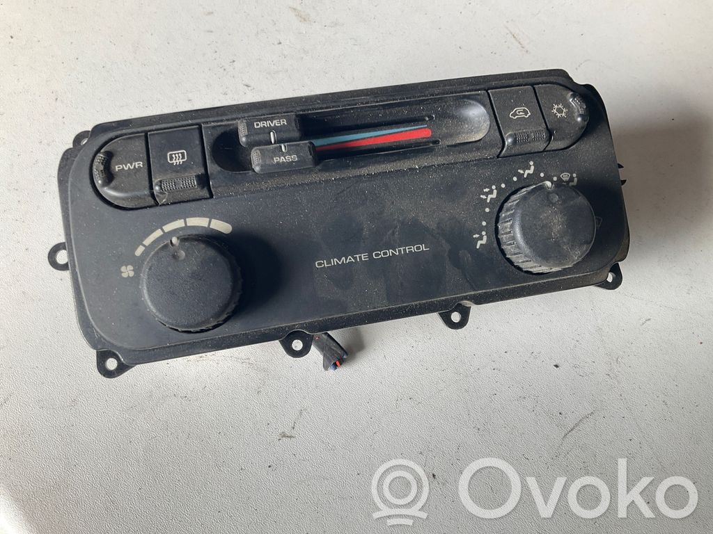 Chrysler Voyager Climate control unit 