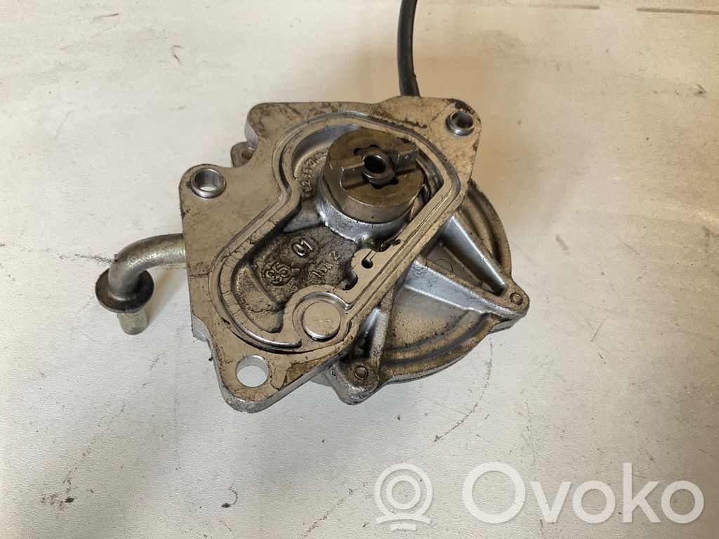 Renault Vel Satis Vacuum pump 
