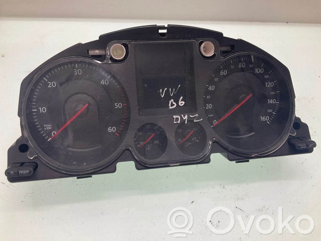Volkswagen PASSAT B6 Vitezometru (grup de instrumente) 