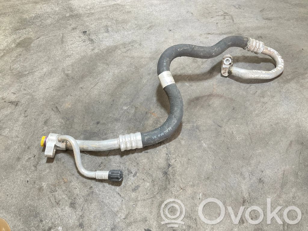 BMW 1 E82 E88 Air conditioning (A/C) pipe/hose 