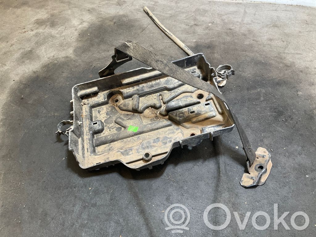 Fiat Doblo Akumuliatoriaus tvirtinimo padas 
