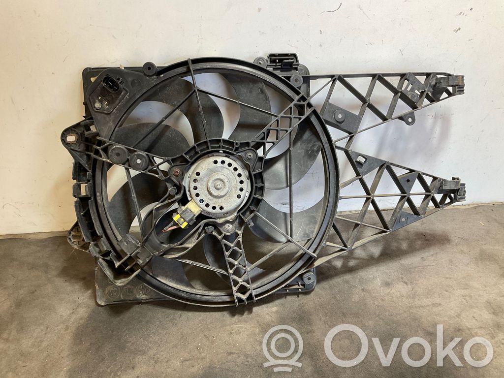 Opel Combo D Electric radiator cooling fan 