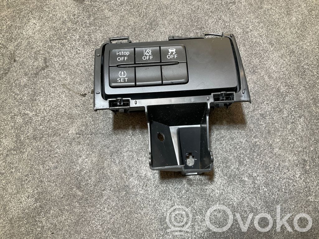 Mazda 2 A set of switches 