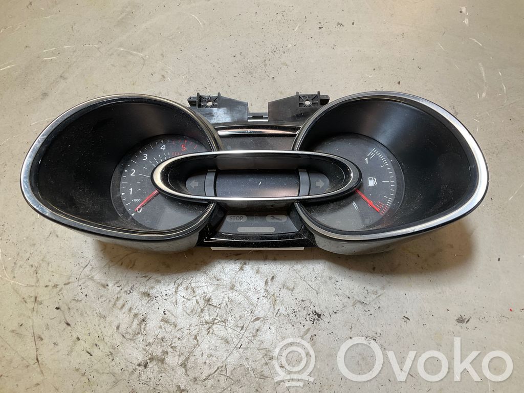 Renault Clio IV Speedometer (instrument cluster) 