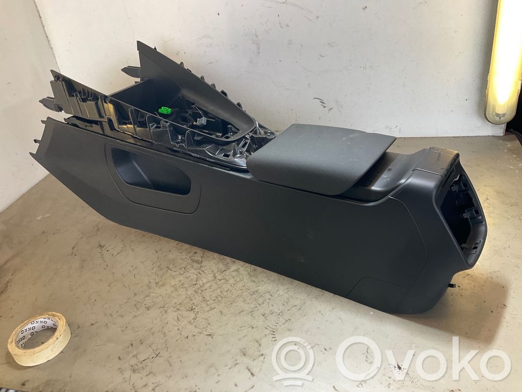 Подлокотник