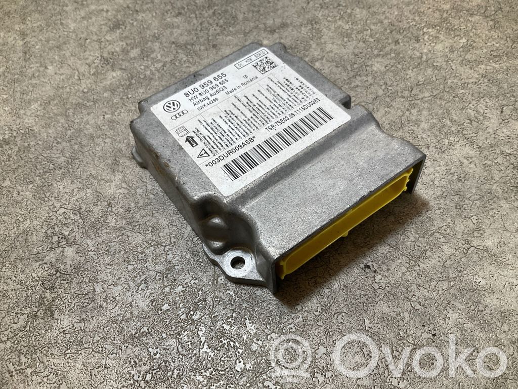Audi Q3 8U Airbag control unit/module 
