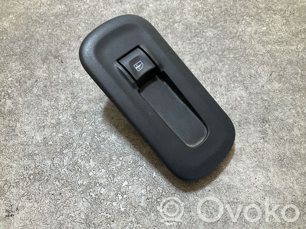 Renault Master III Electric window control switch 