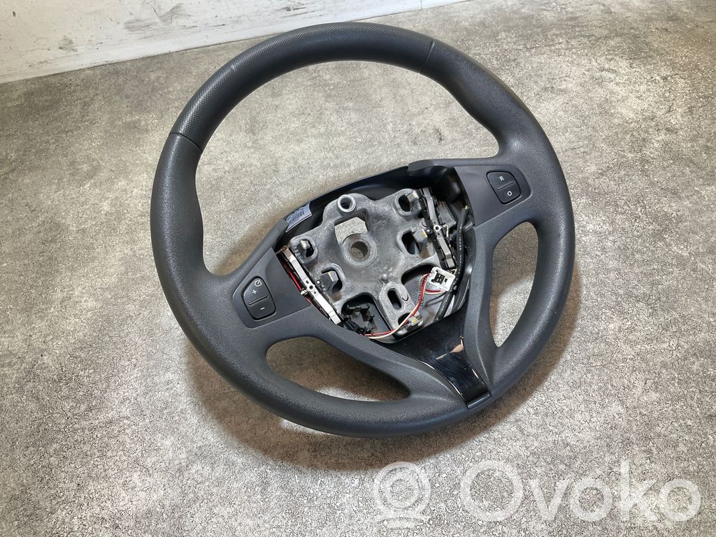 Renault Clio IV Ohjauspyörä 