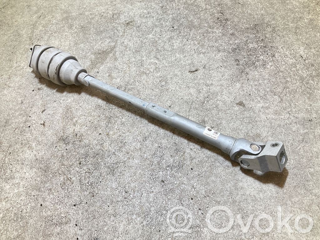 Steering column universal joint   6074063