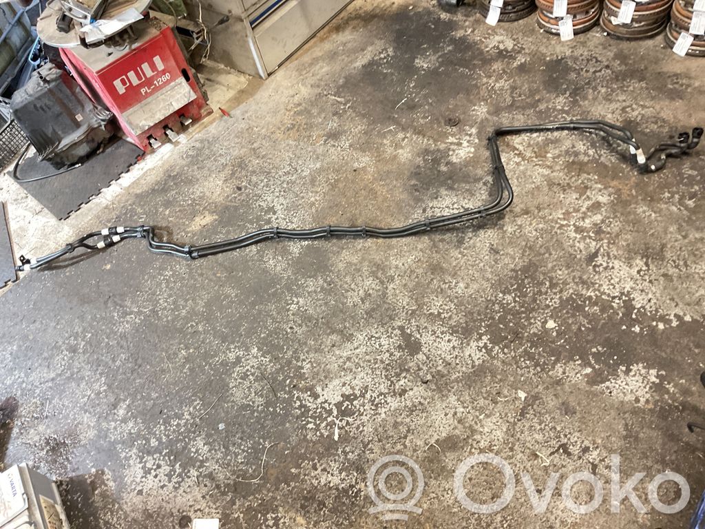 BMW i4 Engine coolant pipe/hose 