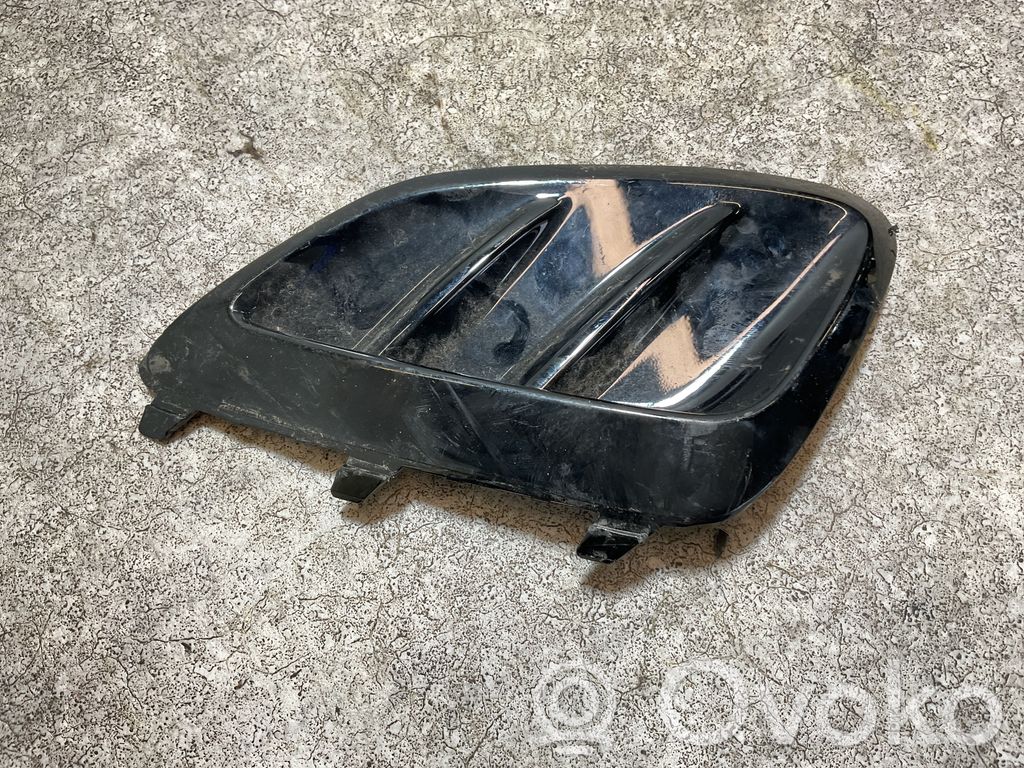 Etusumuvalon ritilä   J786628310