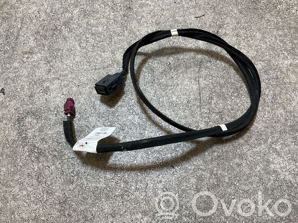 Opel Grandland X Enchufe conector USB 