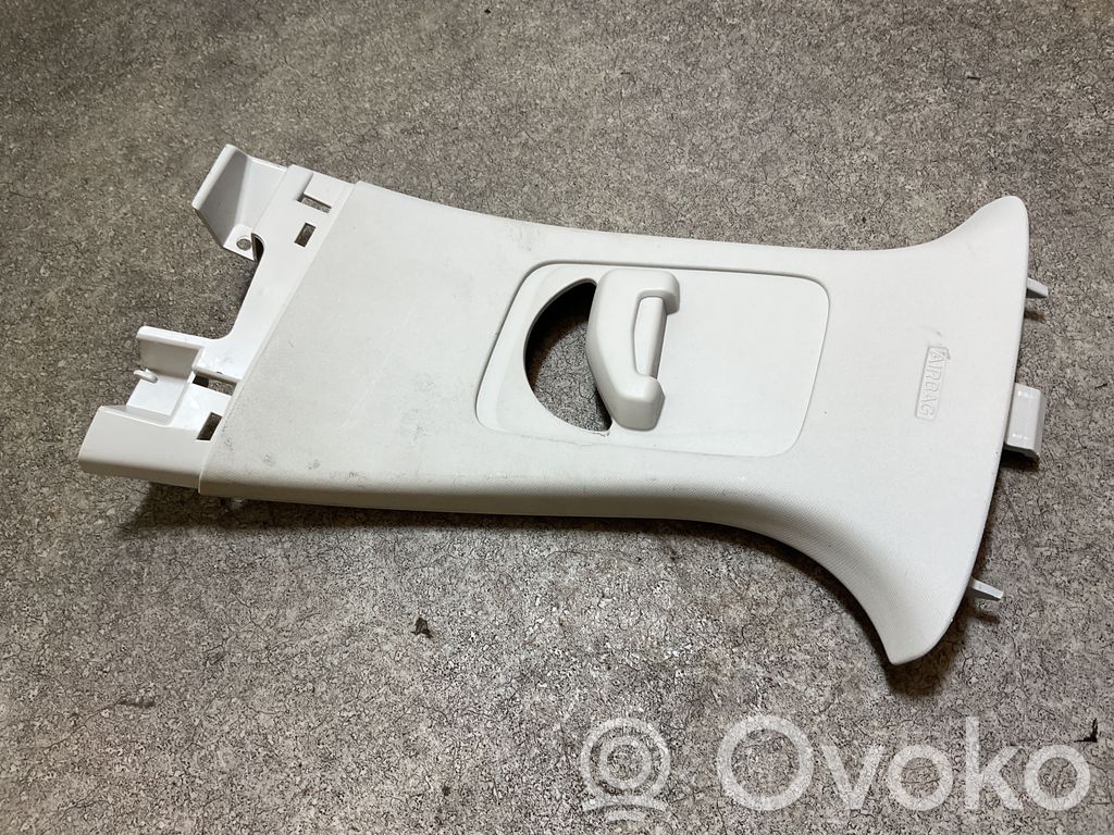 Ford Focus Pilar (B) (superior) 