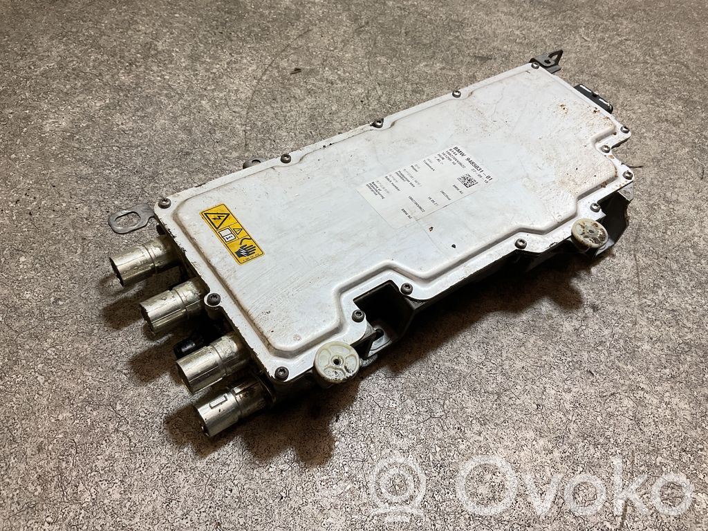 BMW 5 G30 G31 G38 Falownik / Przetwornica napięcia 