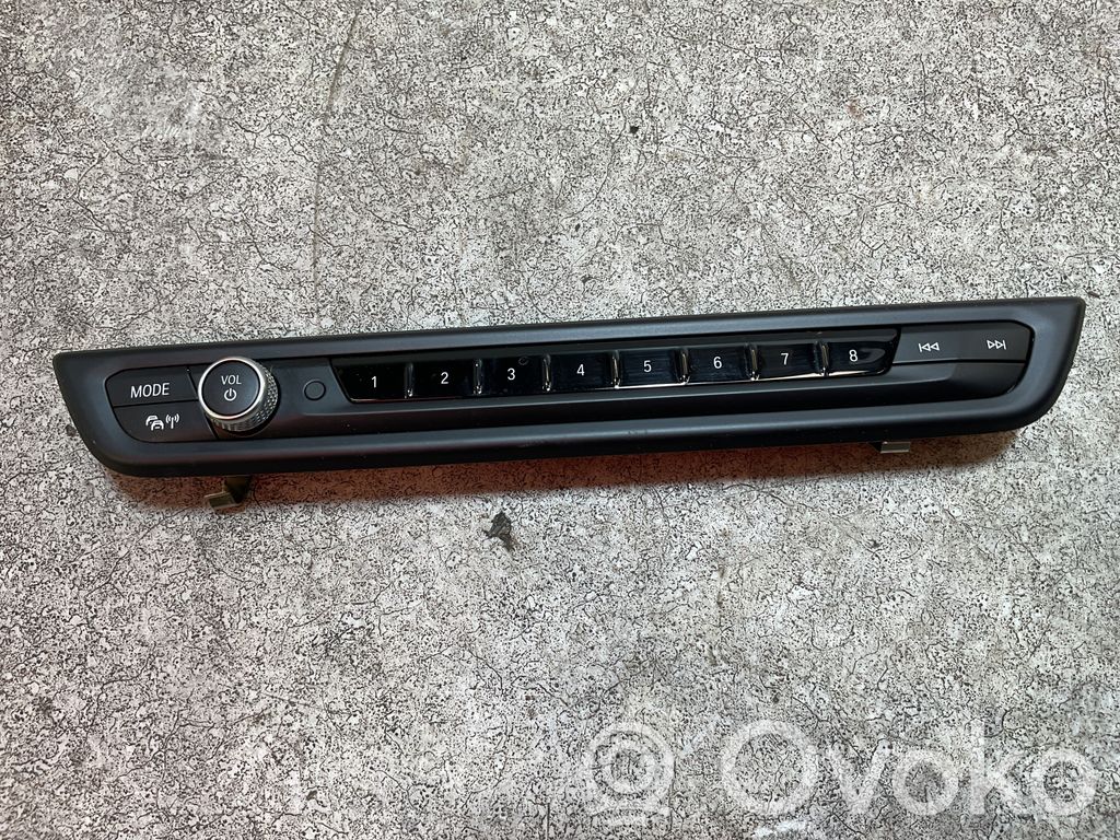BMW 2 F44 Przyciski multifunkcyjne 