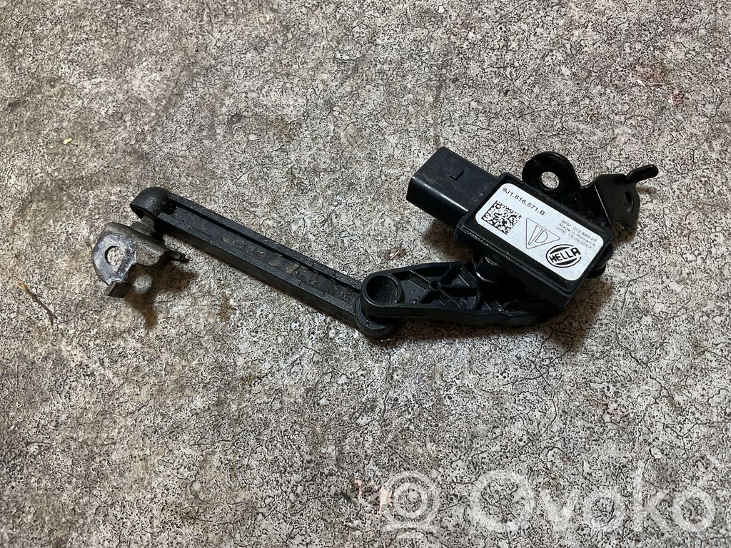 Audi E-tron GT Rear air suspension level height sensor 