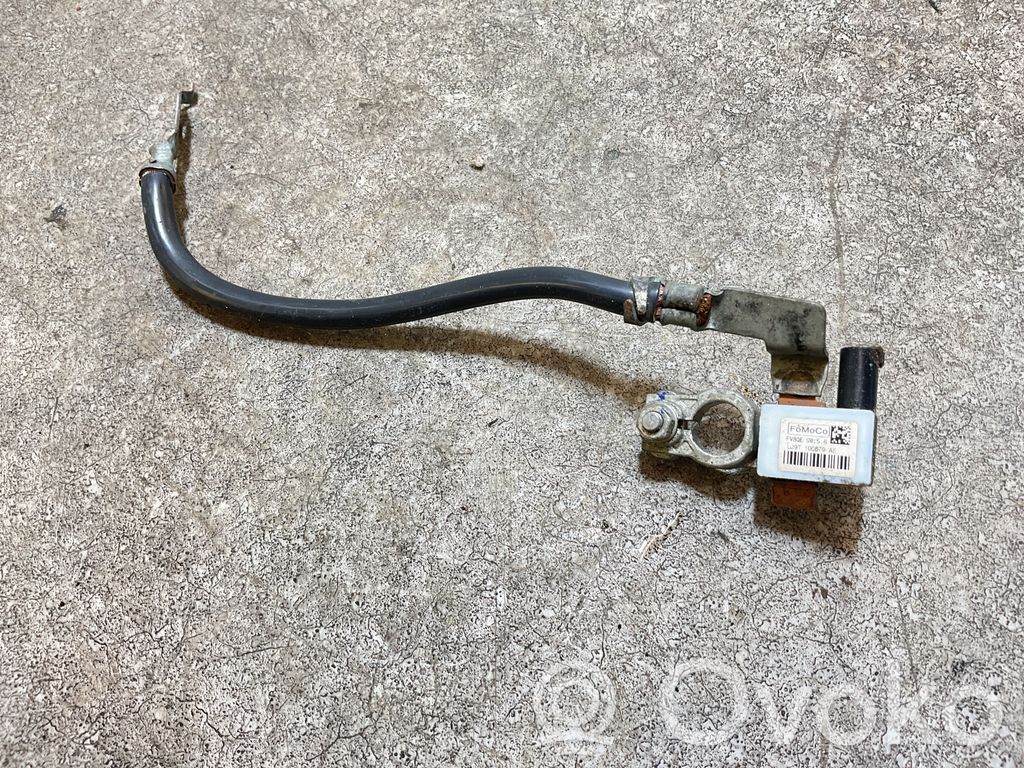 Maakaapeli, akku   LJ9T10C679AE