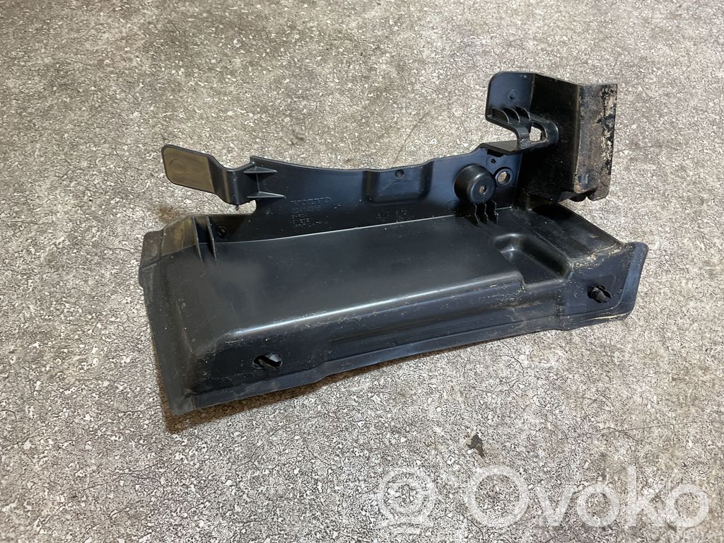 Volvo XC40 Otros repuestos del exterior 