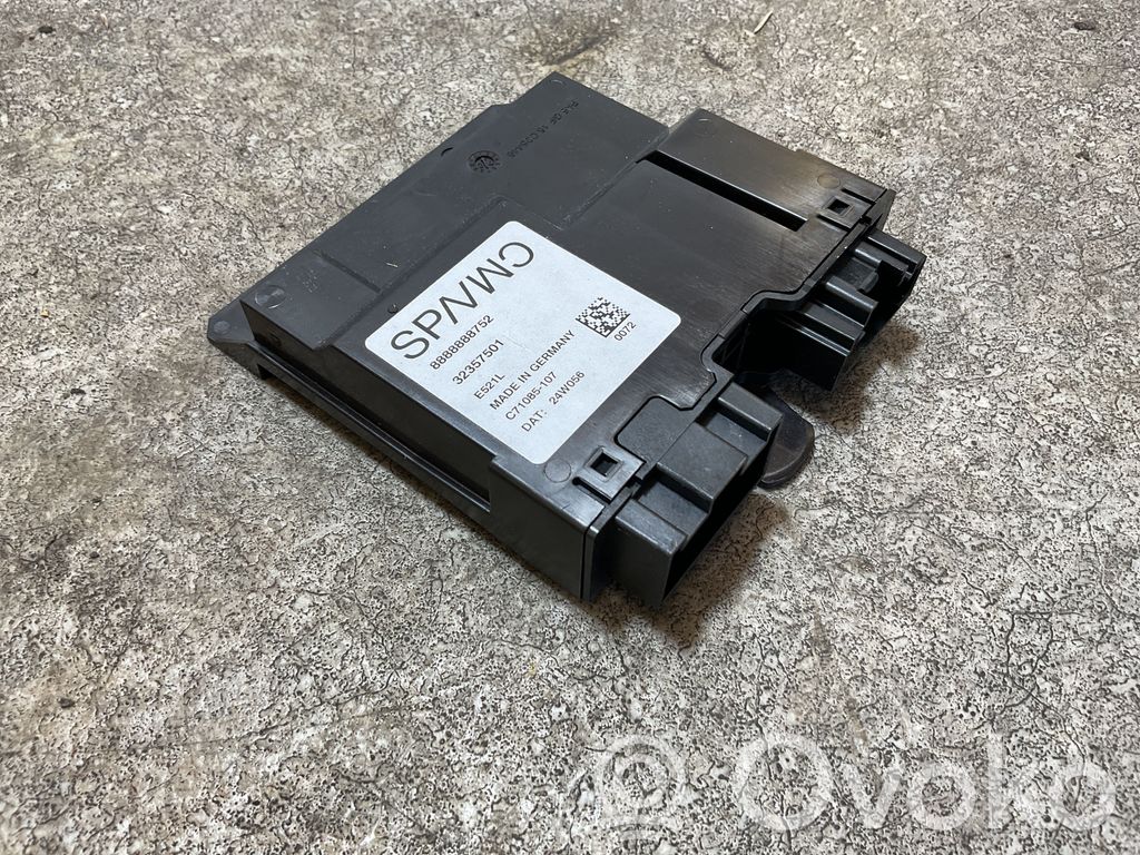 Volvo XC40 Tailgate/trunk control unit/module 