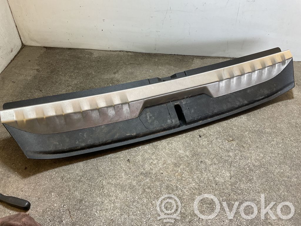 BMW 3 G20 G21 Osłona pasa bagażnika 