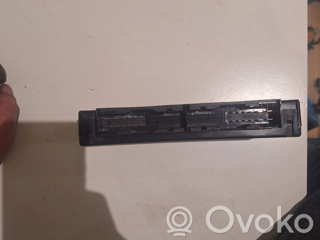 Mukavuusmoduuli   532256861