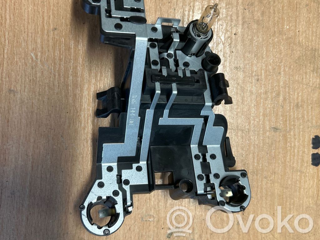 BMW 1 E82 E88 Tail light bulb cover holder 