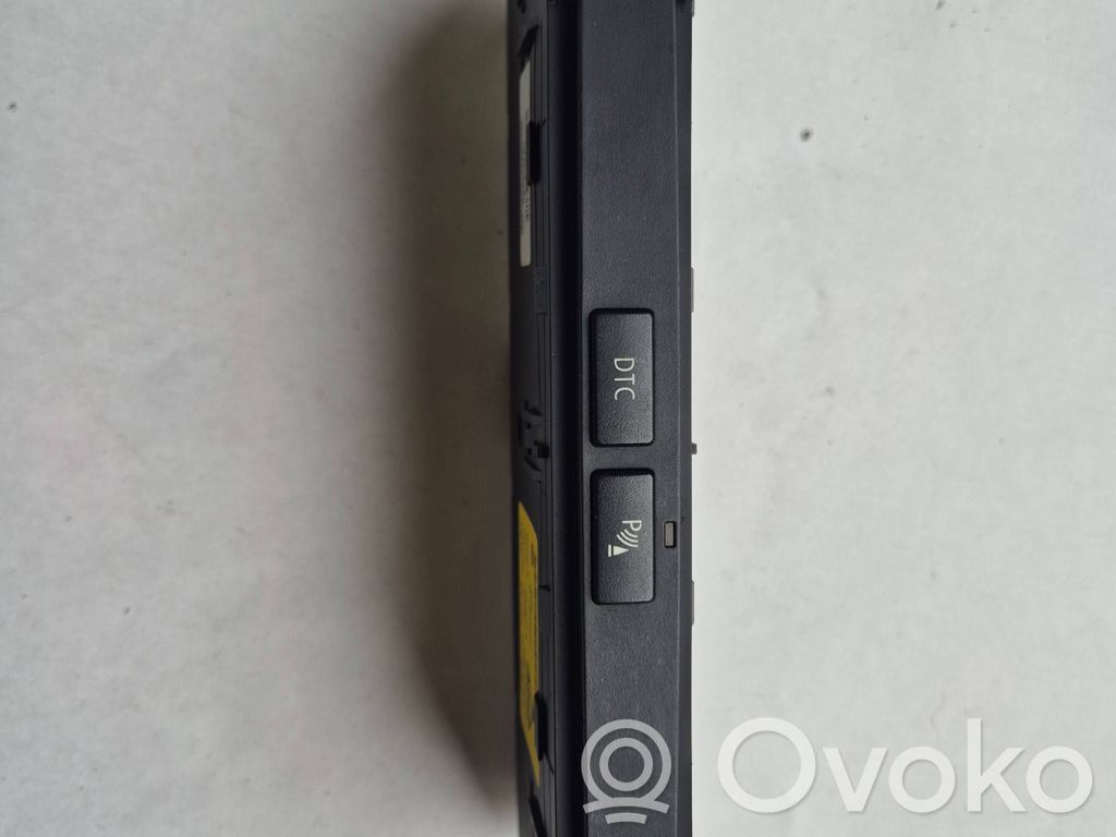 Seat heating switch   9134027,811461,13580862