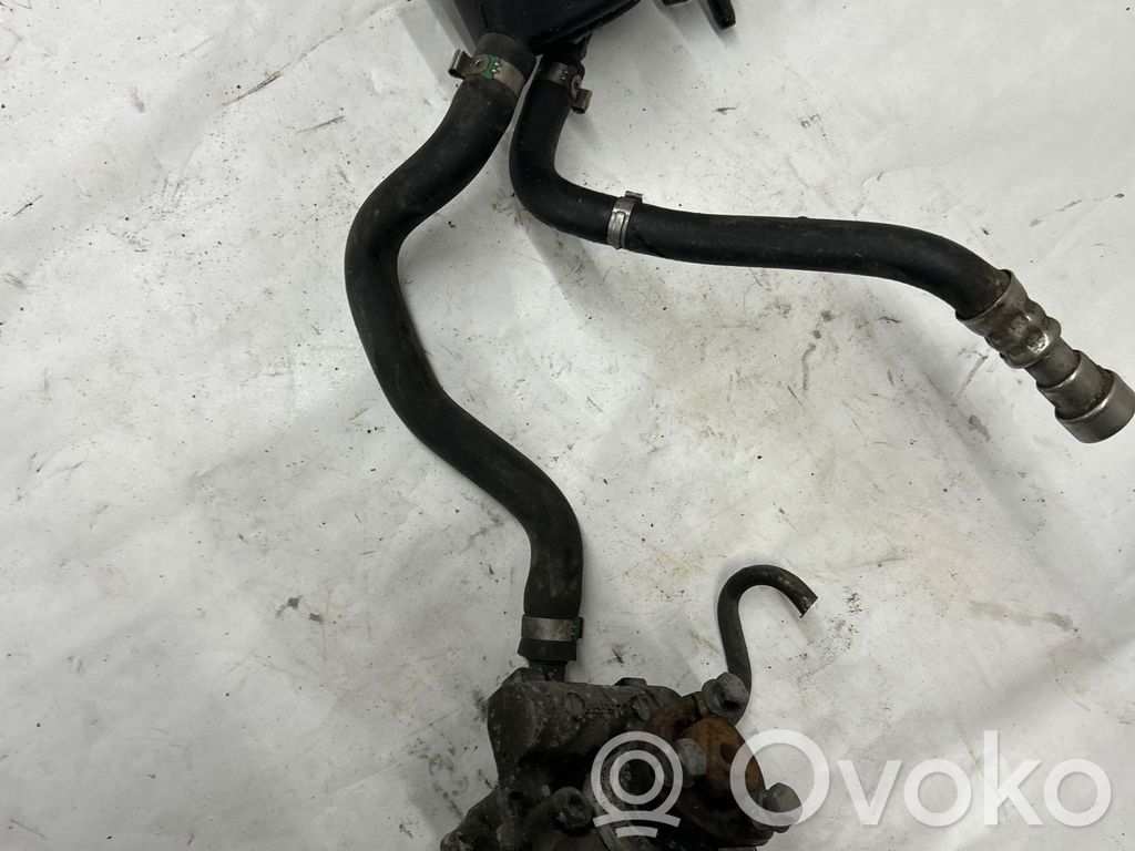 BMW 3 E92 E93 Vairo stiprintuvo siurblys 