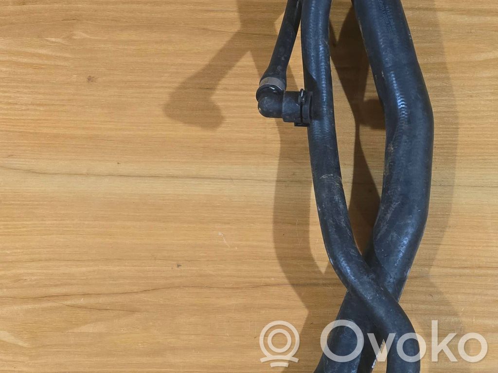 BMW 5 E60 E61 Engine coolant pipe/hose 