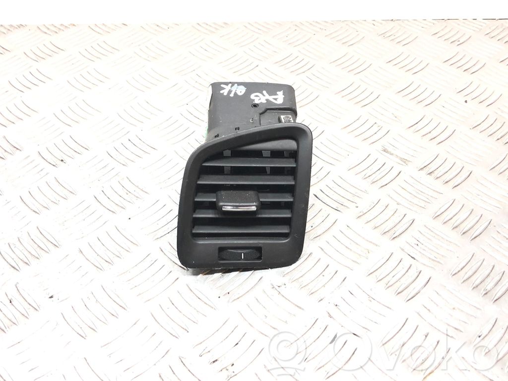 Opel Insignia A Grilă ventilație/ramă laterală bord 