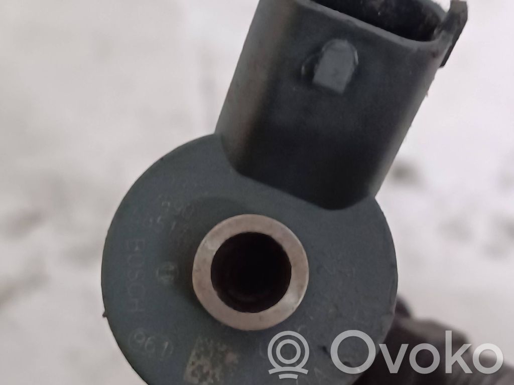 Toyota Yaris Inyector de combustible 