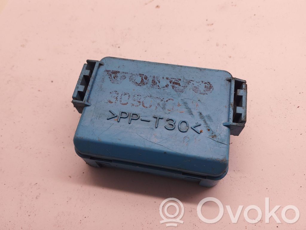 Volvo S40, V40 Fuse box set 