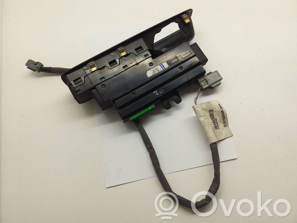 Volvo S80 Electric window control switch 