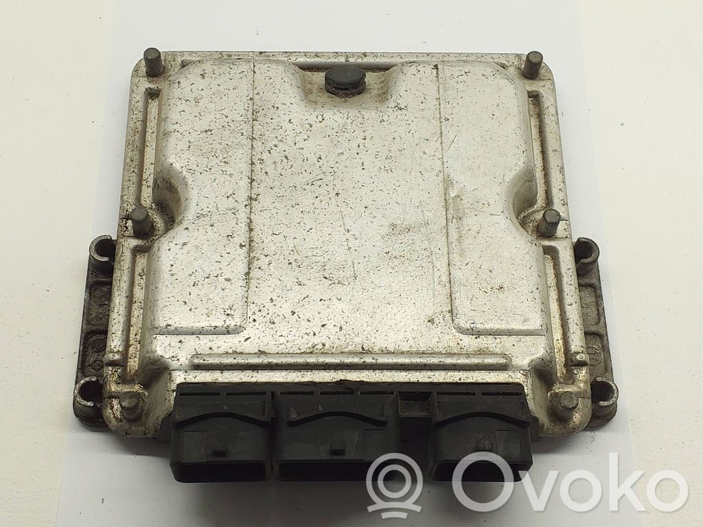 Peugeot 807 Engine control unit/module 