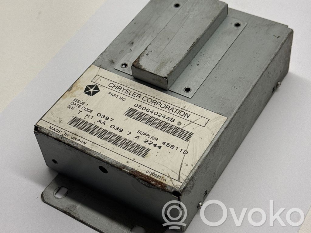 Chrysler 300 - 300C GPS navigation control unit/module 