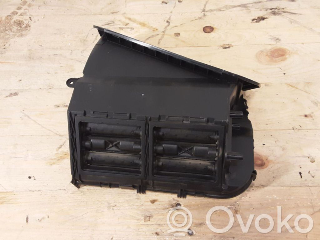 Mercedes-Benz E W211 Salono oro mazgo plastikinis korpusas 