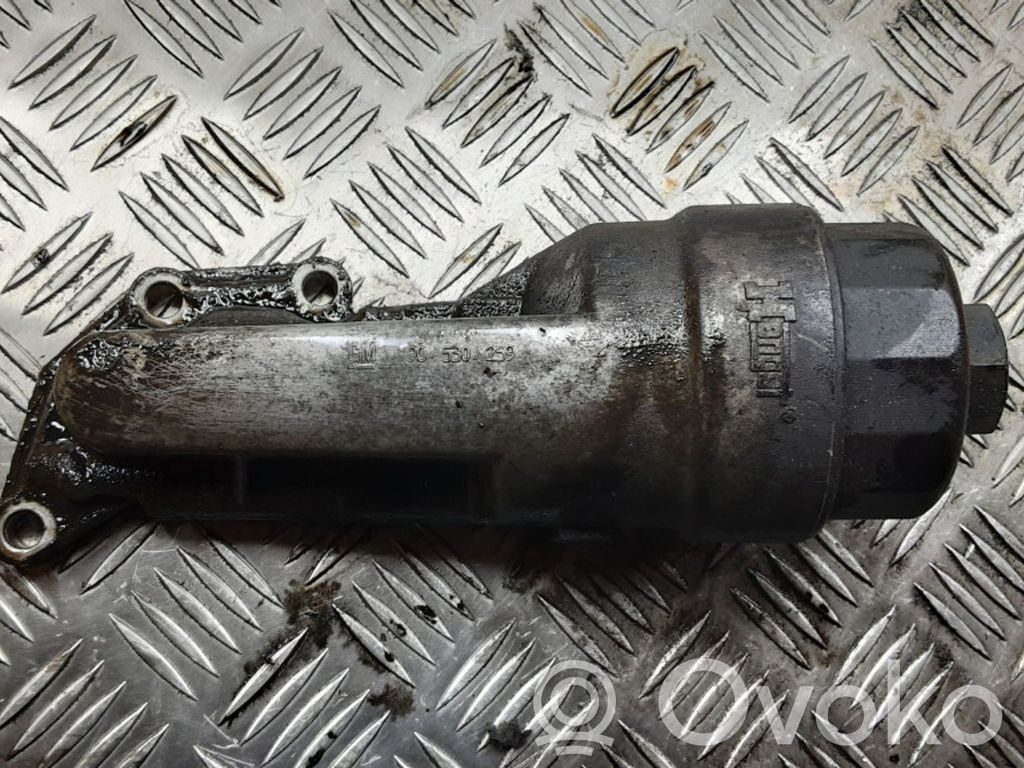 Opel Corsa C Oil filter mounting bracket 